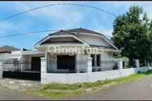 Rumah Di Jantung Kota Kediri. Dekat Slg, Kantor Pemda Kediri, Stadion Brawijaya, Cocok Untuk Usaha Cafe, Hotel.