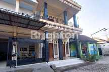 Rumah Plus Tempat Kos dengan 6 Kamar