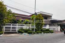 Dijual Rumah Hook Pondok Chandra Siap Huni