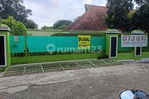 Rumah Elite di Tengah Kota Rumah