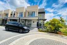 Sewa Rumah Villa Pasir Putih 5 11X20 Hoek Jati Depan Danau Pik 2