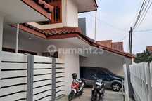 Rumah Terawat Sewa Sayap Suryalaya Bkr Bandung Nyaman