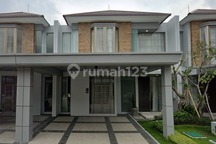 Dijual Rumah 2 Lantai Grand Pakuwon Cluster Brisbane -