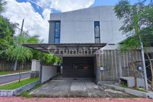 Dijual Via Lelang Rumah di Bernady Land