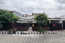 Dijual Via Lelang Rumah Darmo Permai Selatan
