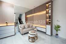 Dijual Siap Huni 1 Km ke MRT Lebak Bulus