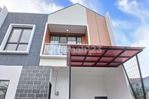 Rumah 2 Lantai Lokasi Cibubur Bebas Banjir