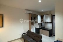 Sewa Apartemen Green Royal, Furnished, Dekat Stasiun Kalideres