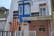 Rumah 2Lt 3Kamar 2Km Furnish Dekat Suhat dan Kampus2