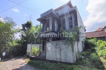 2 Lantai, 4 Kamar, 186M² di Puri Pandawa - Harga Masih 725 Juta?!