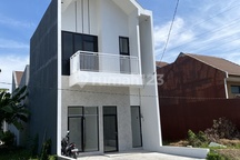 Rumah Baru 2 Lantai Perumahan Jaya Harmoni Sidoarjo