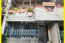 Ana Rumah 2Lt Luas 5X11m di Jelambar - * Good- Deal !!*
