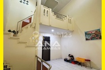 Ana Rumah di Kav Polri Luas 5.7X20m 2.5Lt Lokasi Bagus Jelambar - * Good- Deal !!*