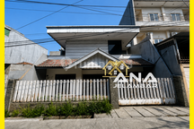 Ana Rumah Murah 2Lt Luas 10X20m2 Rp. 16Jt-An Perm2 Lokasi Bagus Bebasbanjir di Jelambar - * Good- Deal !!*
