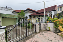 Exclusive House Lokasi Super Strategis Taman Setia Budi 1