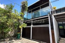 Dijual atau Disewakan Villa dengan Konsep Modern Minimalis di Jimbaran, Kuta Selatan Hanya 800 Meter ke Pantai Jimbaran