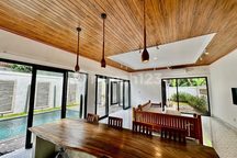 Villa Full Fasilitas Lokasi Strategis di Padonan