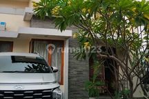 Rumah di Royal Regency Solo Baru