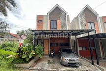 Rumah Modern 2 Lantai Arkatama Townhouse Depok - SHM - 1,15 M
