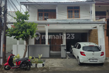 Rumah Sarijadi Pusat Kota Row Jalan Besar 8 Menit Tol Pasteur