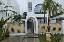 Beautyful Villa, Stuning By Santorini Style Villa Design, In Canggu Kuta Bali