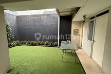 Jual Rumah Wangsa Kerta 2 Selatan - 3+1 Kt, Carport, 2,6 M