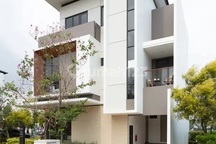 Rumah 3Lt 10X14 4Kt Cluster Maninjau Asya Jgc Jakarta Garden City