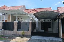 Disewakan Rumah Puri Surya Jaya Sidoarjo