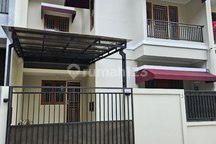 Rumah 2 Lantai di Cipinang Jakarta Timur