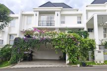 Dekat Akses Tol, Rumah, Siap Huni,