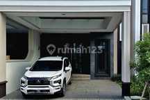 Sewa Rumah Baru.2 Lantai.di.cluster Klasika.levente Grand Wisats