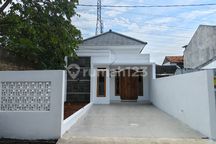 Rumah Siap Huni Dekat Soekarno Hatta & Metro Indah Mall