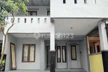 Rumah Sewa Siap Huni Kondisi Baru Renovasi di Legenda Wisata Cibubur