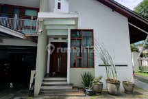 Rumah Mewah Tropis (Belakang Citos)