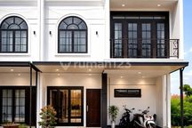 Rumah Gaya Eropa Siap Huni di Selatan Jakarta - Kelapa Dua, Depok, Jawa Barat