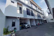Di Jual Rumah Cantik Setiabudi Dekat Pasar Manggis