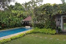 For Rent House Cozy Home bisa Kantor dan Tempat Tinggal Dekat Ais dan Kemang Raya Area Pejaten Jakarta Selatan