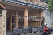 Rumah 2 LT untuk Bisnis Kost