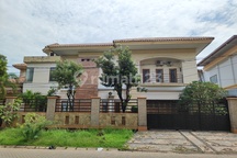 Rumah Mewah Gunung Bromo Makassar Lt982m2 Lb784m2 Furnished 14,9M