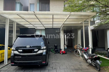 Rumah Siap Huni Clover Hills di Kreo