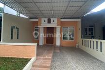 Disewakan Rumah Siap Huni Satu Setengah Lantai Sentul City Bogor