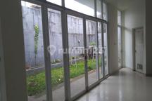 Rumah Minimalis Semi Furnish 2 Lantai Halaman Belakang dan Dapur Luas Dalam Cluster Citra Garden Gowa