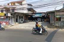 Dijual Rumah Tinggal dan Kios-Kios Beserta Rumah Kost di Jantung Pamulang!!