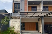 Dijual Rumah Dua Lantai Ready Stok Dalam Mini Cluster