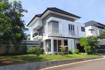 Siap Huni Rumah Modern Tropical Grand Bima Mansion Swimming Pool; 4 Bed Room; 4 Toilets; Garage; Carport; Garage; 24 Hours Security Cluster