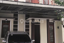 Dijual Rumah Cantik di Selatan Jakarta