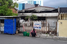 Dijual Rumah Kebon Sirih Barat I Hitung Tanah