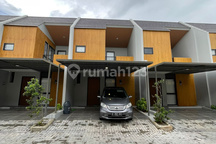 Rumah 2 Lantai Full Furnish Lokasi Strategis Dekat Mall Living World Grand Wisata