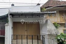 Disewakan Rumah 1.5 Lantai Tengah Kota Strategis
