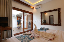 Disewa Villa New di Tumbak Bayuh Selingsing Badung, Bali.